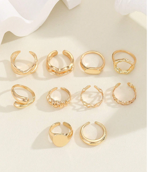Golden Luxe Rings Set