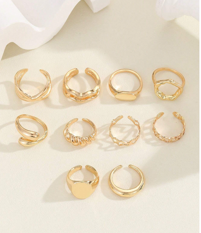 Golden Luxe Rings Set