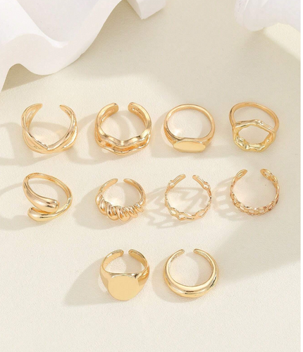 Golden Luxe Rings Set