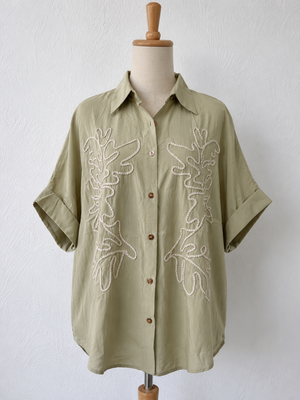 Blusa Oliva Atelier