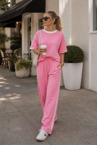 Pink Chic Lounge