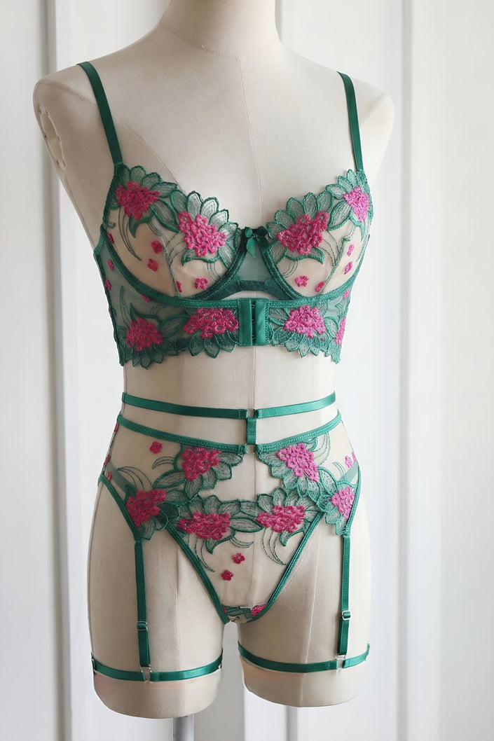Emerald lace